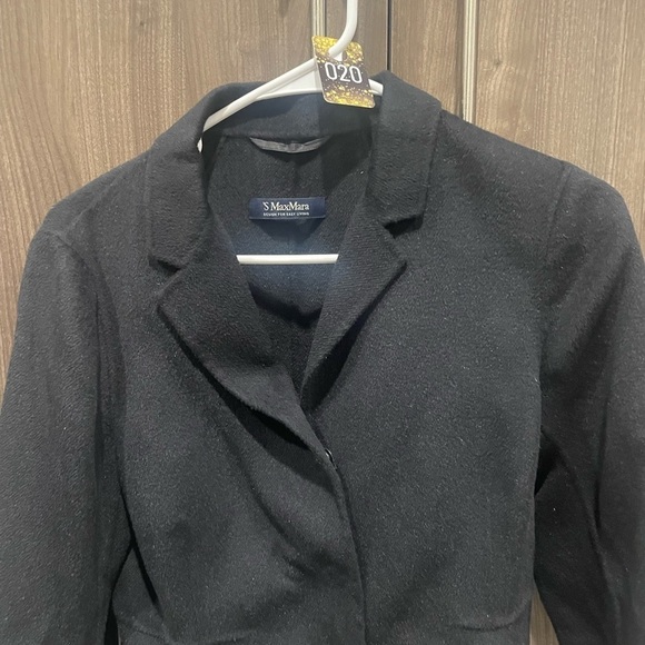 MaxMara Virgin Wool Coat - Picture 5 of 11
